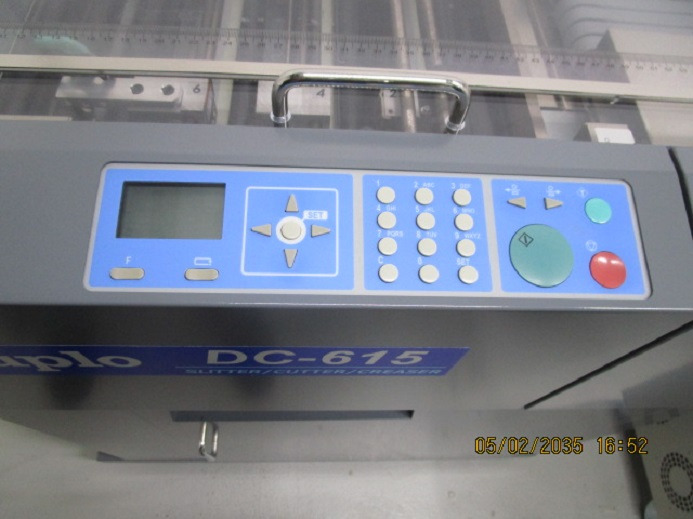 FINISHER FÜR DIGITALEN FARBDRUCK DUPLO DC-615 PRO (schlitzen / schneiden / falzen) - 移印机:图3 FINISHER FÜR DIGITALEN FARBDRUCK DUPLO DC-615 PRO (schlitzen / schneiden / falzen) - 移印机:图3