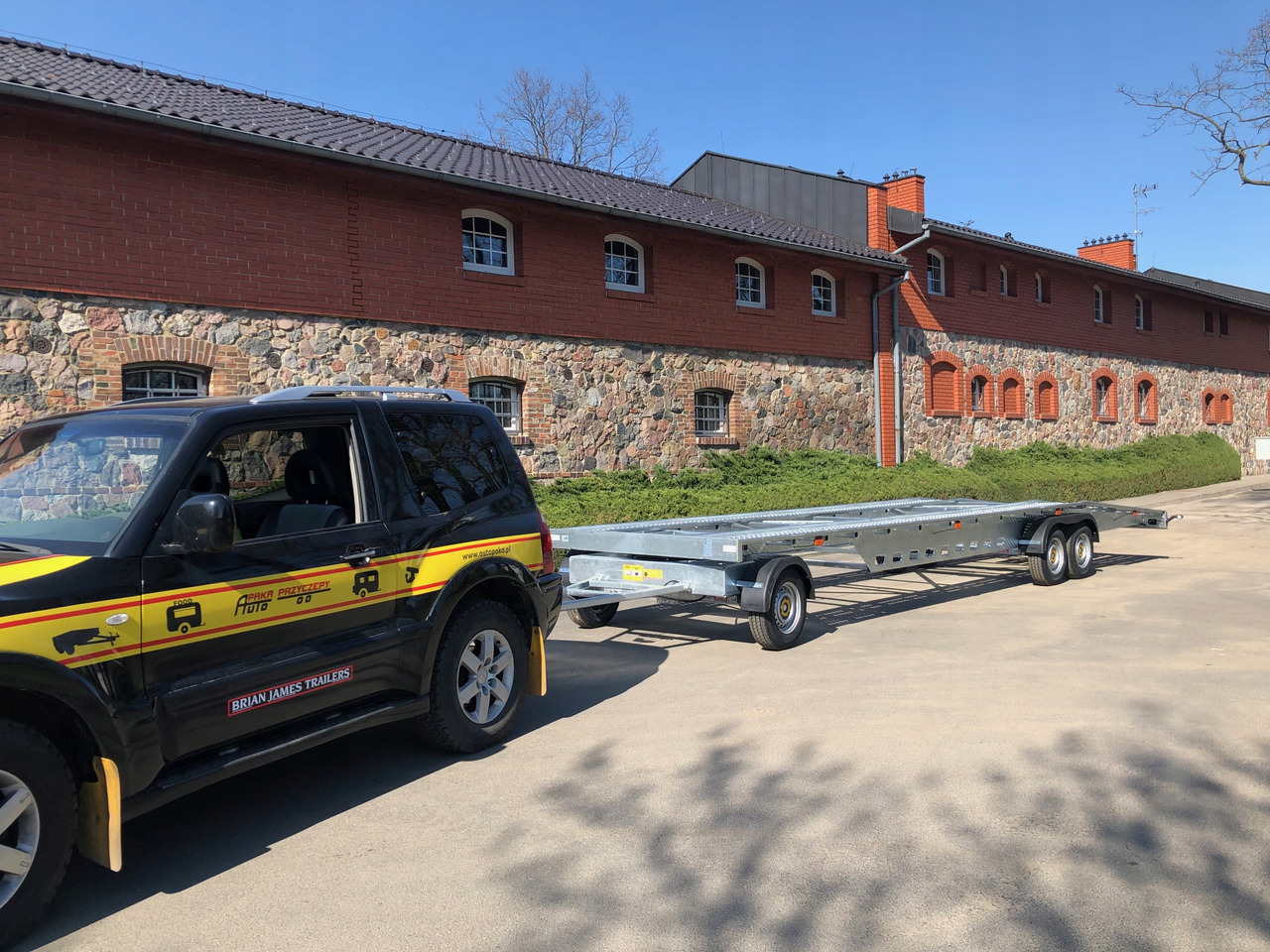 PRZYCZEPA LAWETA DO AUT DŁUŻYCA OBROTNICA 8,5M / CAR TRANSPORTER TRAILER WITH ROTARY 8.5M - 自动转运拖车:图2 PRZYCZEPA LAWETA DO AUT DŁUŻYCA OBROTNICA 8,5M / CAR TRANSPORTER TRAILER WITH ROTARY 8.5M - 自动转运拖车:图2