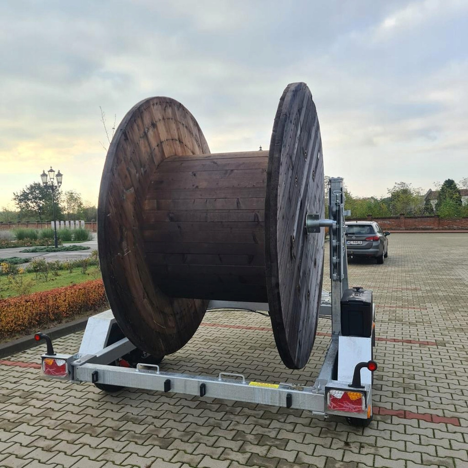PRZYCZEPA SŁUPOWA KABLOWA PRZEWÓZ KABLI 3500 KG / POLE CABLE TRAILER FOR CABLE TRANSPORT 3500 KG - 电缆拖车:图3 PRZYCZEPA SŁUPOWA KABLOWA PRZEWÓZ KABLI 3500 KG / POLE CABLE TRAILER FOR CABLE TRANSPORT 3500 KG - 电缆拖车:图3
