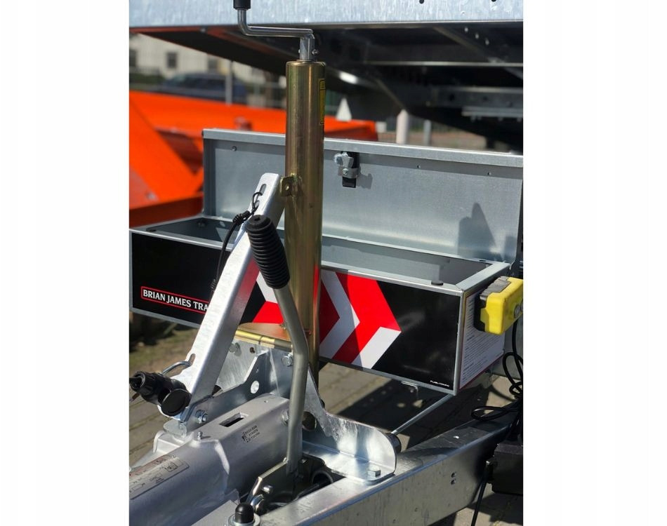 PRZYCZEPA WYWROTKA BJT CARGO TIPPER 3,6x2, 3,5T, 2 OS / BJT CARGO Tipper Trailer 3.6x2, 3.5T, 2 Axles - 翻斗拖车:图5 PRZYCZEPA WYWROTKA BJT CARGO TIPPER 3,6x2, 3,5T, 2 OS / BJT CARGO Tipper Trailer 3.6x2, 3.5T, 2 Axles - 翻斗拖车:图5
