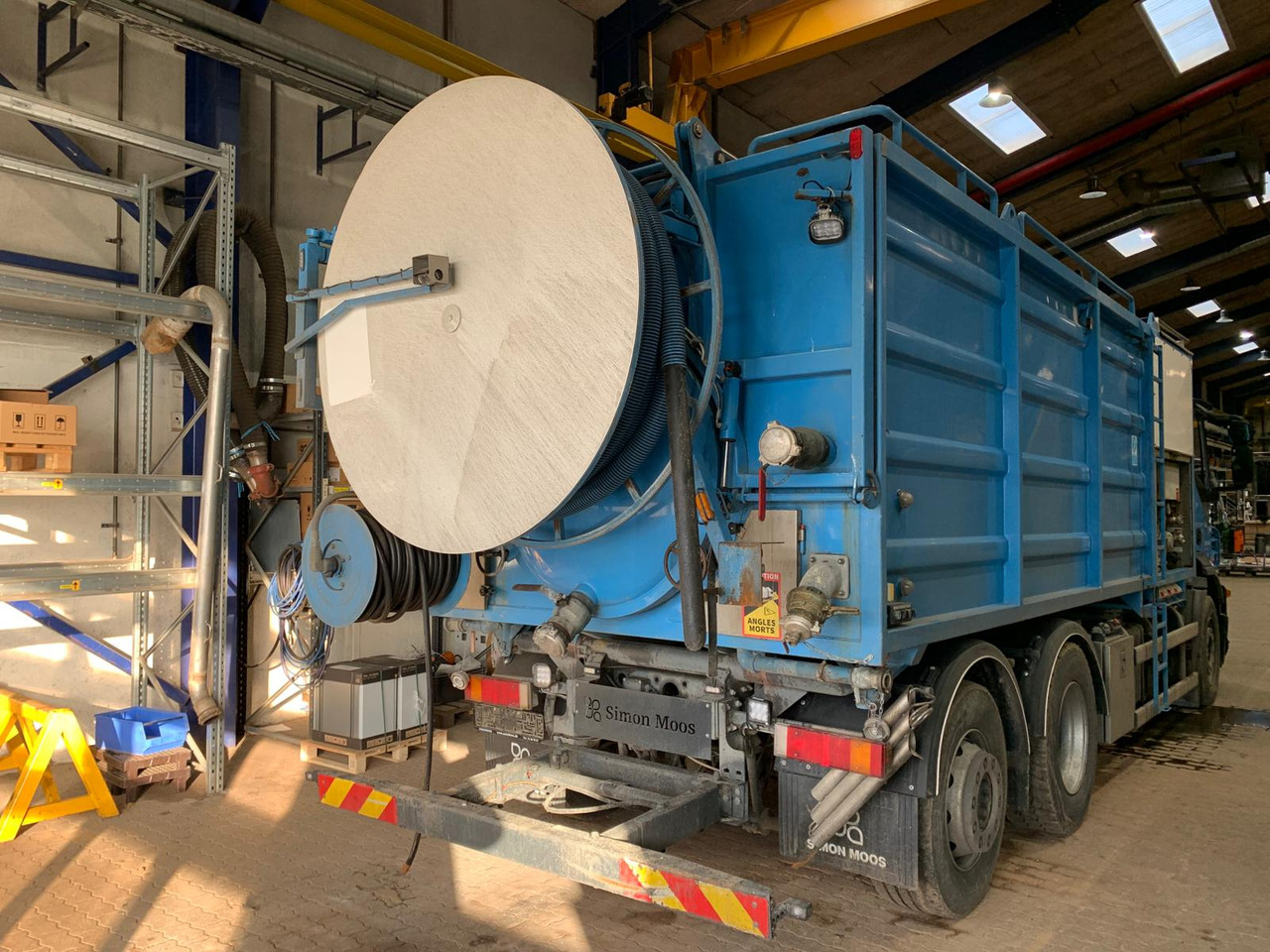 真空车 Iveco VacuDrain 1373：图7