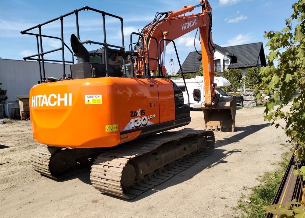 Hitachi ZX130 LCN-6 - 履带式挖掘机:图3 Hitachi ZX130 LCN-6 - 履带式挖掘机:图3