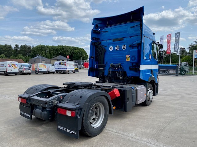 Renault Trucks T - 牵引车:图3 Renault Trucks T - 牵引车:图3