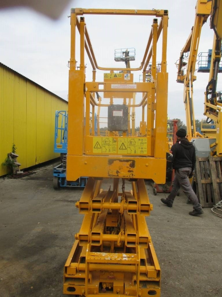 Genie GS 1532 - 剪式升降机:图3 Genie GS 1532 - 剪式升降机:图3