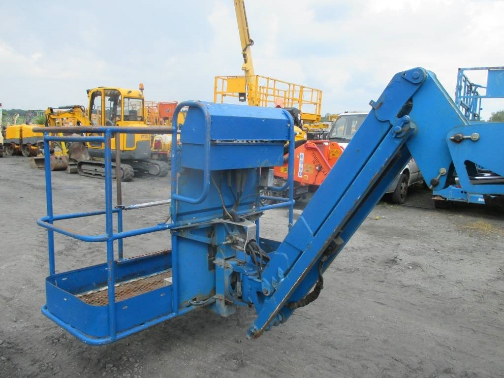 Genie Z 45/25 J DC - 铰接臂:图4 Genie Z 45/25 J DC - 铰接臂:图4
