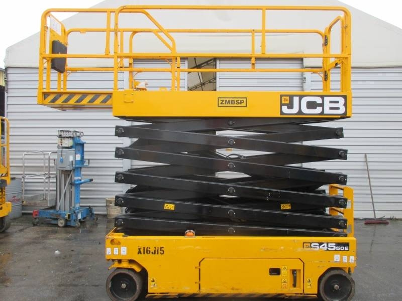 JCB S4550E - 剪式升降机:图1 JCB S4550E - 剪式升降机:图1