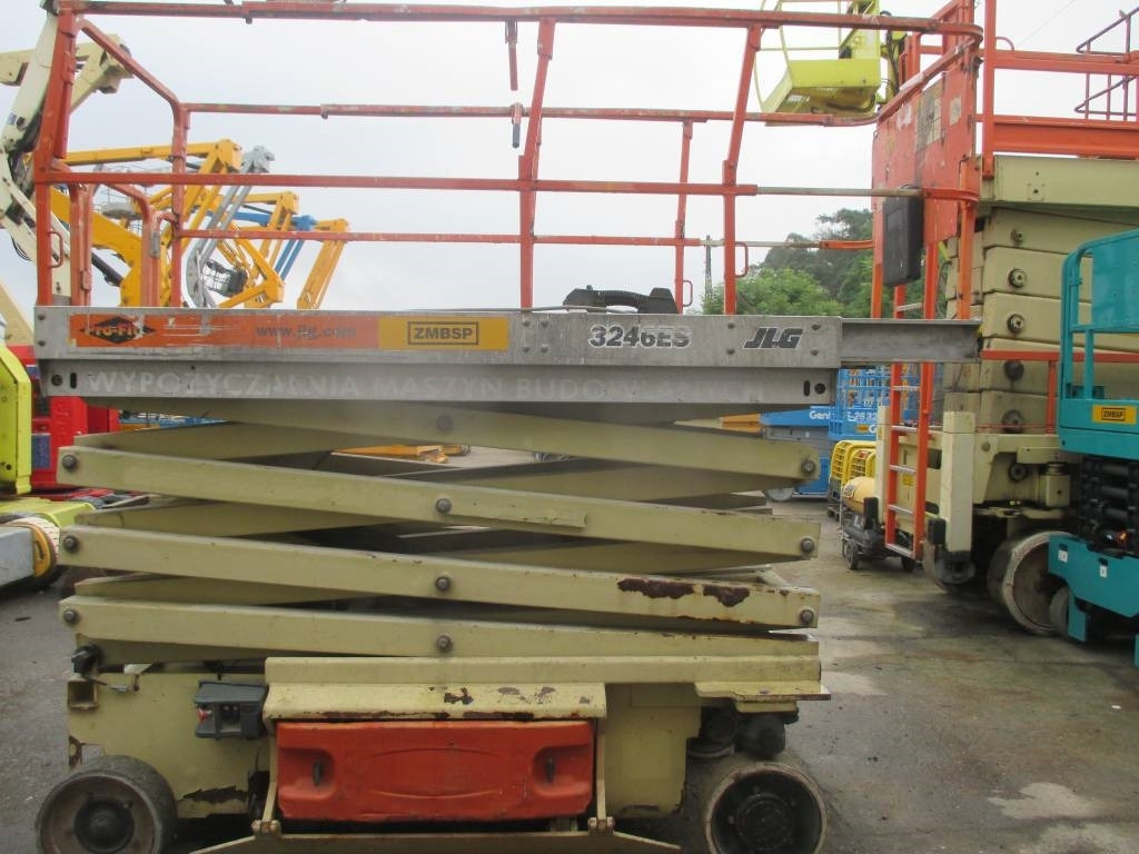 JLG 3246 ES - 剪式升降机:图5 JLG 3246 ES - 剪式升降机:图5