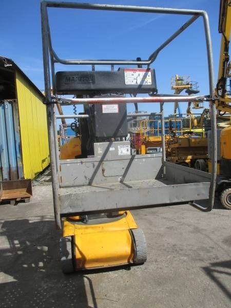 Manitou 100 VJR - 垂直桅杆升降机:图3 Manitou 100 VJR - 垂直桅杆升降机:图3