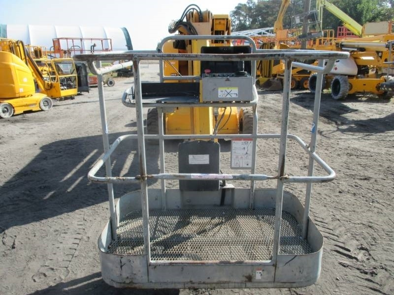 Manitou 170AETJ - 铰接臂:图2 Manitou 170AETJ - 铰接臂:图2