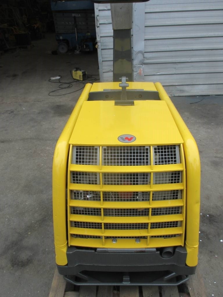 Wacker Neuson DPU80 LEM670 - 压实机:图3 Wacker Neuson DPU80 LEM670 - 压实机:图3