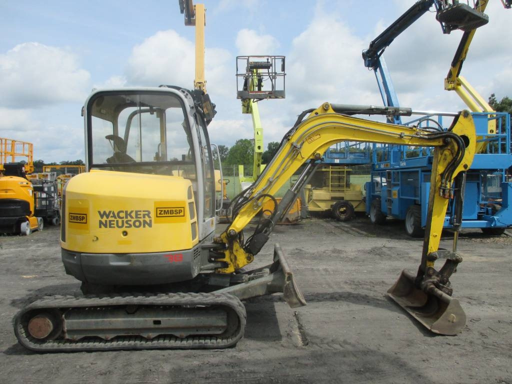 Wacker Neuson EZ 38 - 履带式挖掘机:图1 Wacker Neuson EZ 38 - 履带式挖掘机:图1