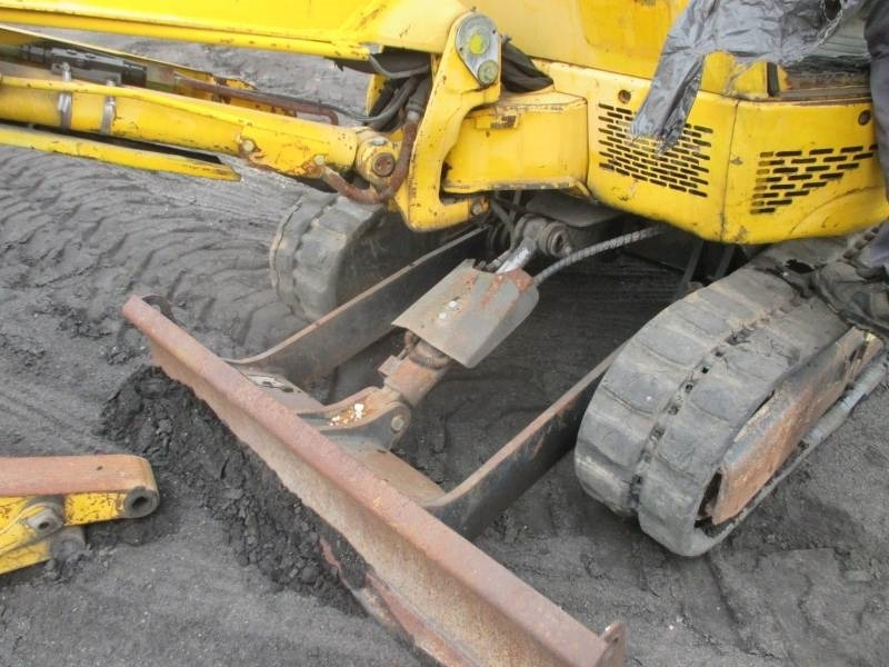 小型挖掘机 Yanmar Vio 20-4:图16 小型挖掘机 Yanmar Vio 20-4:图16