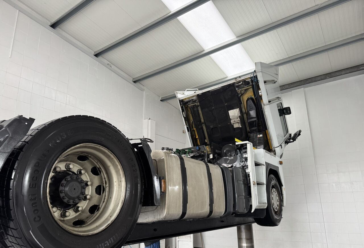 Renault Magnum 480 - 牵引车:图2 Renault Magnum 480 - 牵引车:图2