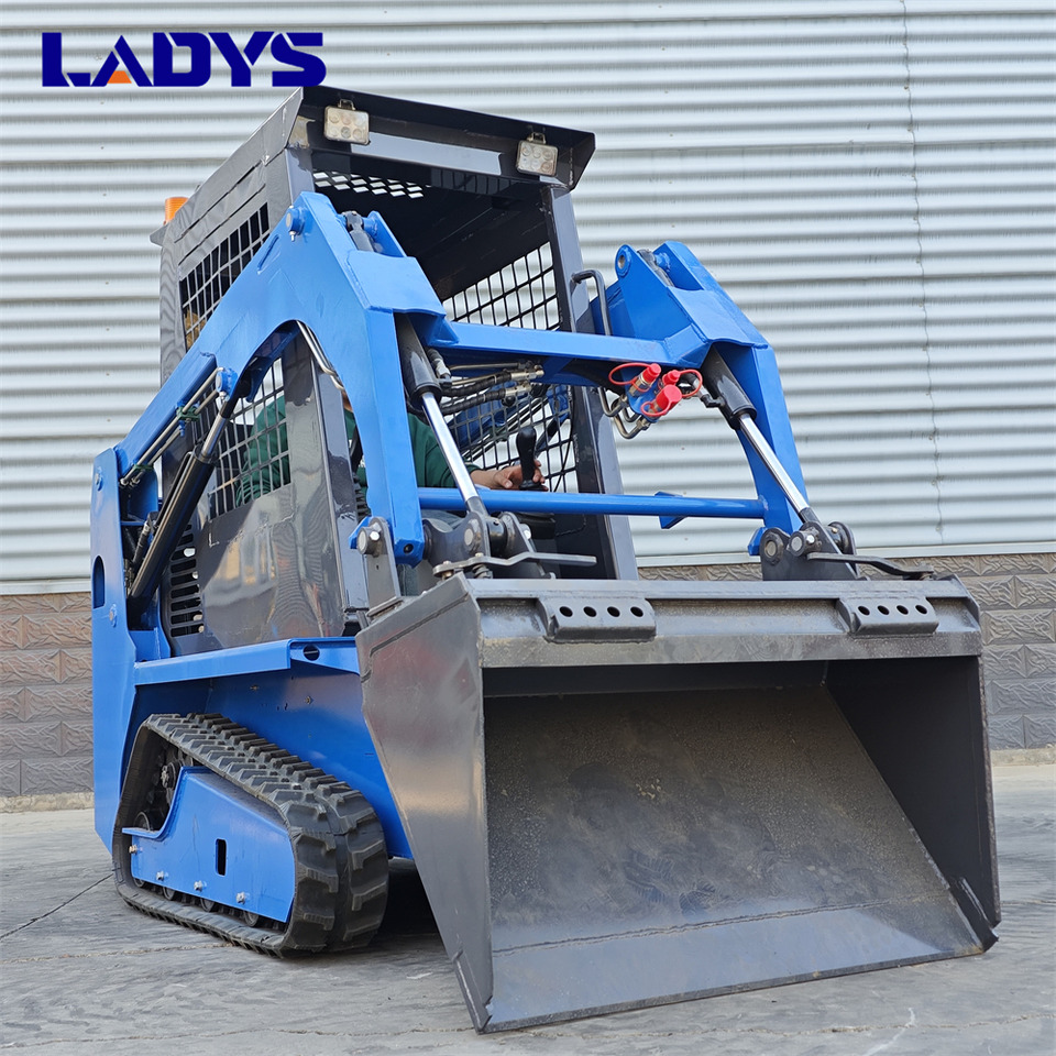 LADYS Free Shipping Mini Skid Steer Loader Compact Track Electric/Diesel Chinese Mini Skid Steer Loader For Sale With Mini Skid Steer Attachments 4 In 1 Bucket - 滑移装载机:图2 LADYS Free Shipping Mini Skid Steer Loader Compact Track Electric/Diesel Chinese Mini Skid Steer Loader For Sale With Mini Skid Steer Attachments 4 In 1 Bucket - 滑移装载机:图2