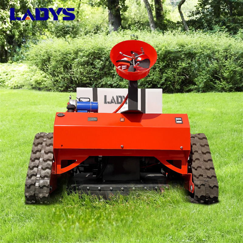LADYS LD1000 Multi-function remote control lawn mower Track crawler gasoline gas All-terrain Agricultural Sprayers Pesticide spraying lawn mower for sale - 园林割草机:图4 LADYS LD1000 Multi-function remote control lawn mower Track crawler gasoline gas All-terrain Agricultural Sprayers Pesticide spraying lawn mower for sale - 园林割草机:图4