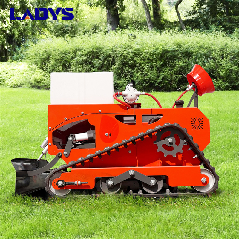 LADYS LD1000 Multi-function remote control lawn mower Track crawler gasoline gas All-terrain Agricultural Sprayers Pesticide spraying lawn mower for sale - 园林割草机:图3 LADYS LD1000 Multi-function remote control lawn mower Track crawler gasoline gas All-terrain Agricultural Sprayers Pesticide spraying lawn mower for sale - 园林割草机:图3