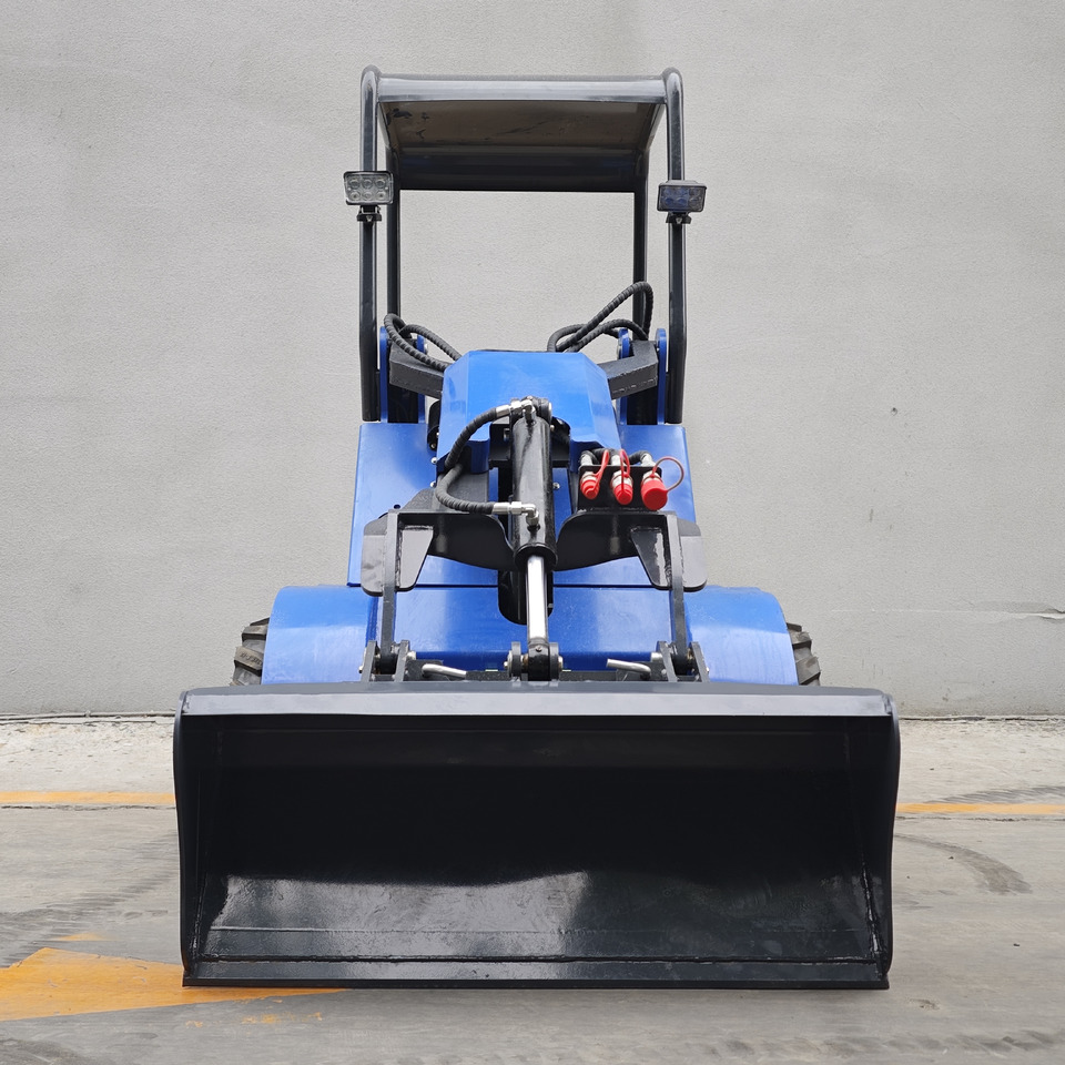 LEZUM Free Shipping Mini Skid Steer Loader Compact Track Electric/Diesel Chinese Mini Skid Steer Loader For Sale With Mini Skid Steer Attachments 4 In 1 Bucket - 滑移装载机:图4 LEZUM Free Shipping Mini Skid Steer Loader Compact Track Electric/Diesel Chinese Mini Skid Steer Loader For Sale With Mini Skid Steer Attachments 4 In 1 Bucket - 滑移装载机:图4