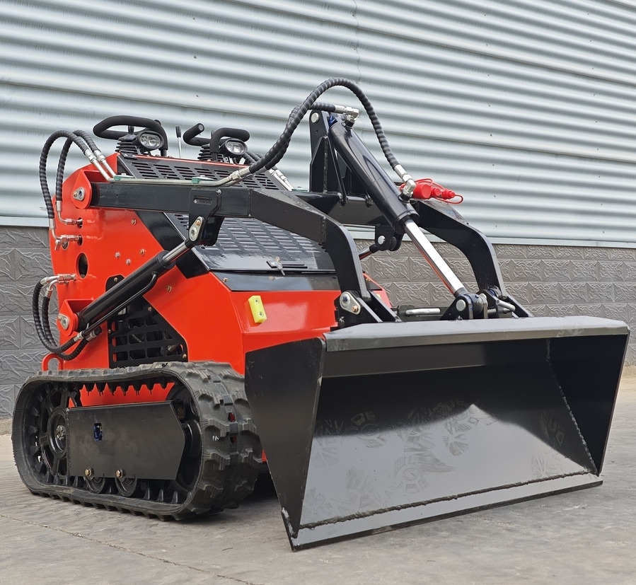 LEZUM Free Shipping Mini Skid Steer Loader Compact Track Electric/Diesel Chinese Mini Skid Steer Loader For Sale With Mini Skid Steer Attachments 4 In 1 Bucket - 滑移装载机:图2 LEZUM Free Shipping Mini Skid Steer Loader Compact Track Electric/Diesel Chinese Mini Skid Steer Loader For Sale With Mini Skid Steer Attachments 4 In 1 Bucket - 滑移装载机:图2