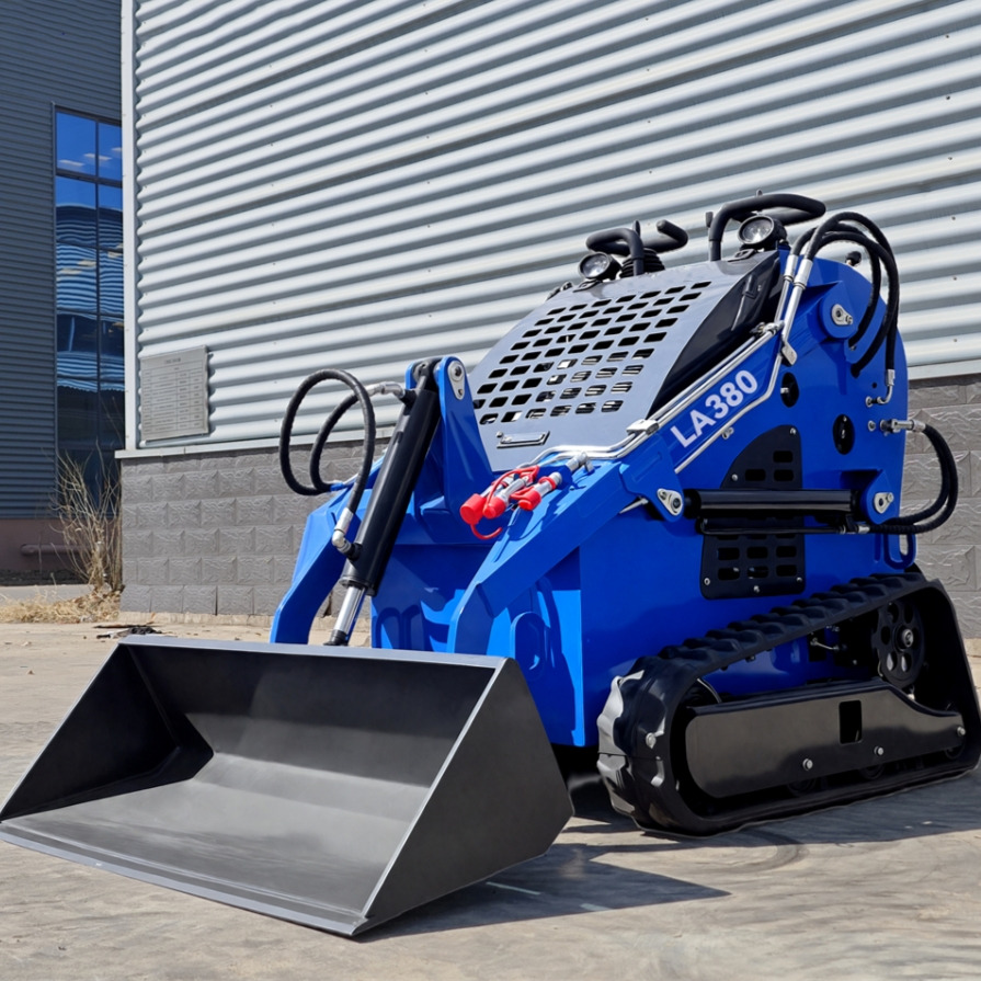 LEZUM Free Shipping LA380 Mini Skid Steer Loader Compact Track Diesel Cheap Mini Skid Steer Loader For Sale With Mini Skid Steer Attachments 4 In 1 Bucket - 滑移装载机:图4 LEZUM Free Shipping LA380 Mini Skid Steer Loader Compact Track Diesel Cheap Mini Skid Steer Loader For Sale With Mini Skid Steer Attachments 4 In 1 Bucket - 滑移装载机:图4