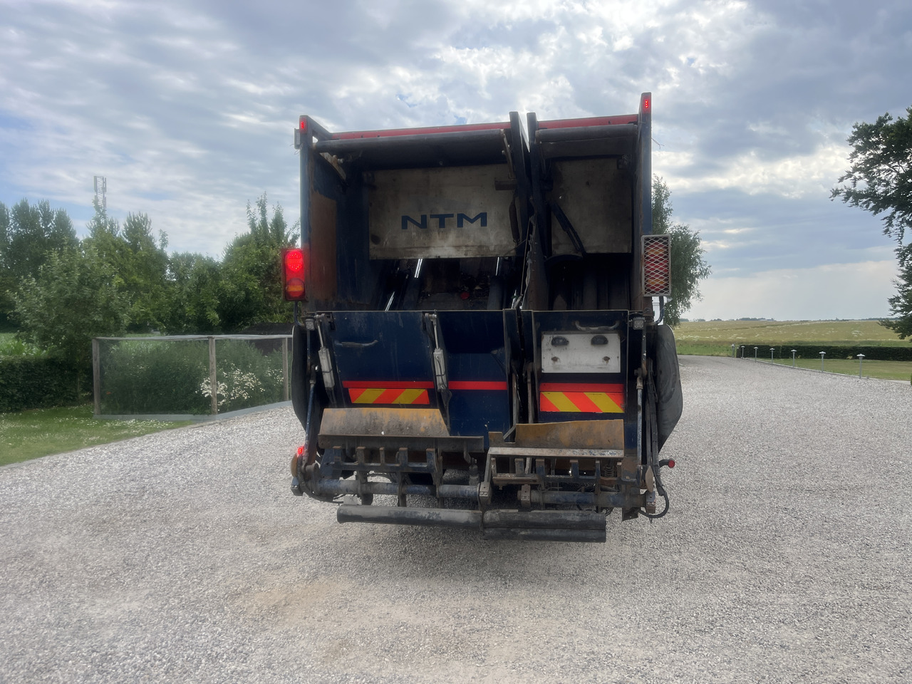 MERCEDES-BENZ Econic 2630 2 camper NTM - 垃圾车:图5 MERCEDES-BENZ Econic 2630 2 camper NTM - 垃圾车:图5