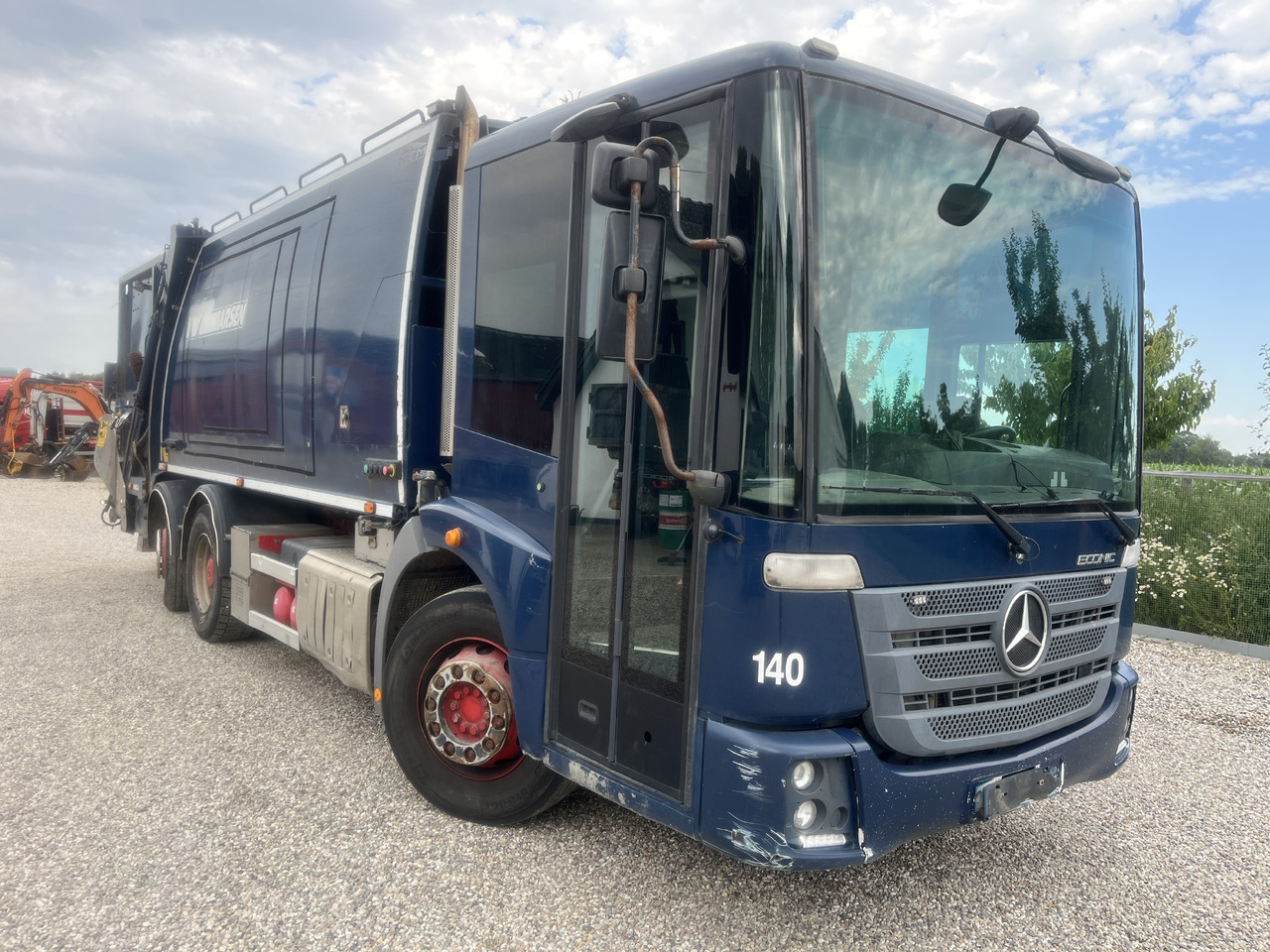 MERCEDES-BENZ Econic 2630 2 camper NTM - 垃圾车:图1 MERCEDES-BENZ Econic 2630 2 camper NTM - 垃圾车:图1