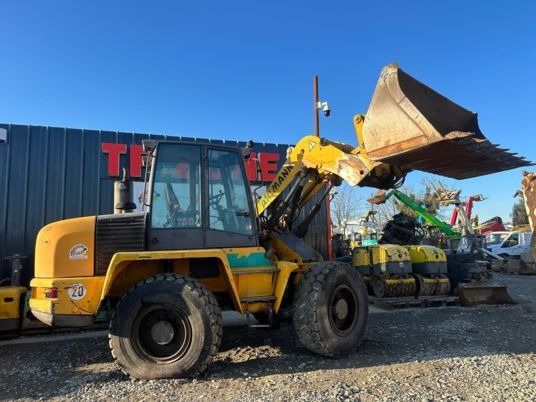 Ahlmann AS150 Rotative à 17900 Euros HT - 轮式装载机:图2 Ahlmann AS150 Rotative à 17900 Euros HT - 轮式装载机:图2