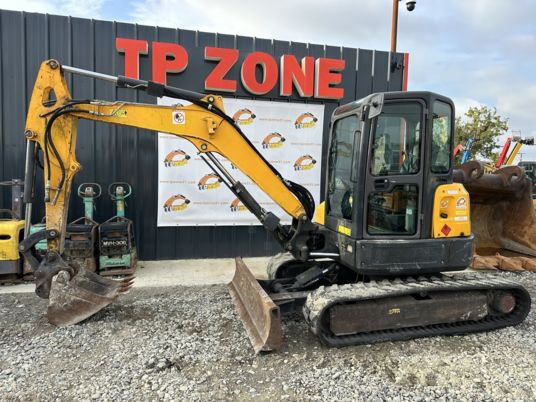 Bobcat E50 à 26900 € HT - 小型挖掘机:图4 Bobcat E50 à 26900 € HT - 小型挖掘机:图4