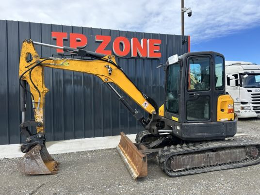 Bobcat E50 - 小型挖掘机:图4 Bobcat E50 - 小型挖掘机:图4