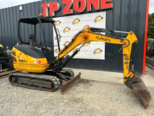 小型挖掘机 Kubota KX61-3 à 18500 € HT：图6