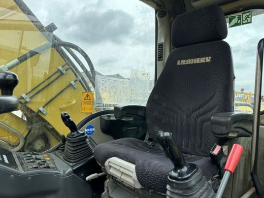 Liebherr A314 LITRONIC - 轮式挖掘机:图2 Liebherr A314 LITRONIC - 轮式挖掘机:图2