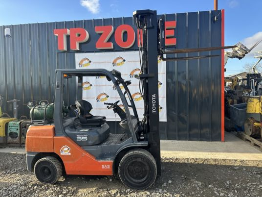 Toyota Tonero 35 à 19900 Euros HT - 液化石油气叉车:图3 Toyota Tonero 35 à 19900 Euros HT - 液化石油气叉车:图3