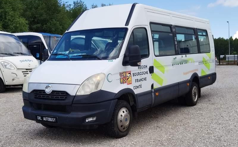 Iveco Daily 23 miejsca, KLIMA, WEBASTO - 郊区巴士:图2 Iveco Daily 23 miejsca, KLIMA, WEBASTO - 郊区巴士:图2