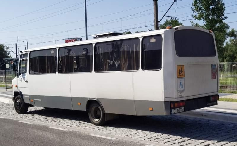 Mercedes-Benz Vario 814D 38+12 - 郊区巴士:图2 Mercedes-Benz Vario 814D 38+12 - 郊区巴士:图2