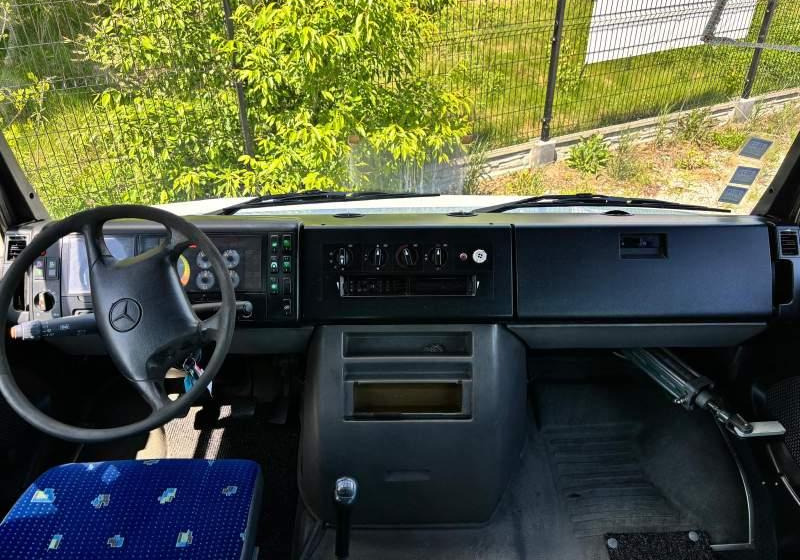 郊区巴士 Mercedes-Benz Vario miejsc 39 274tys km Winda/7775:图16 郊区巴士 Mercedes-Benz Vario miejsc 39 274tys km Winda/7775:图16