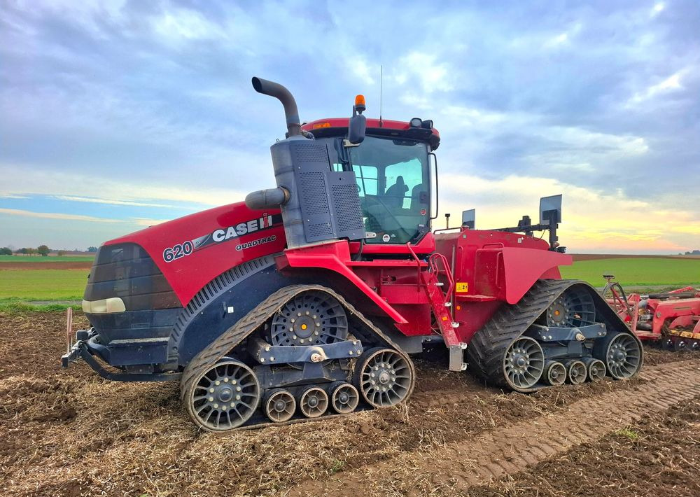 Case IH QUADTRAC 620 2015 ROK , GPS, Nie Malowany, Stan Idealny - 拖拉机:图2 Case IH QUADTRAC 620 2015 ROK , GPS, Nie Malowany, Stan Idealny - 拖拉机:图2