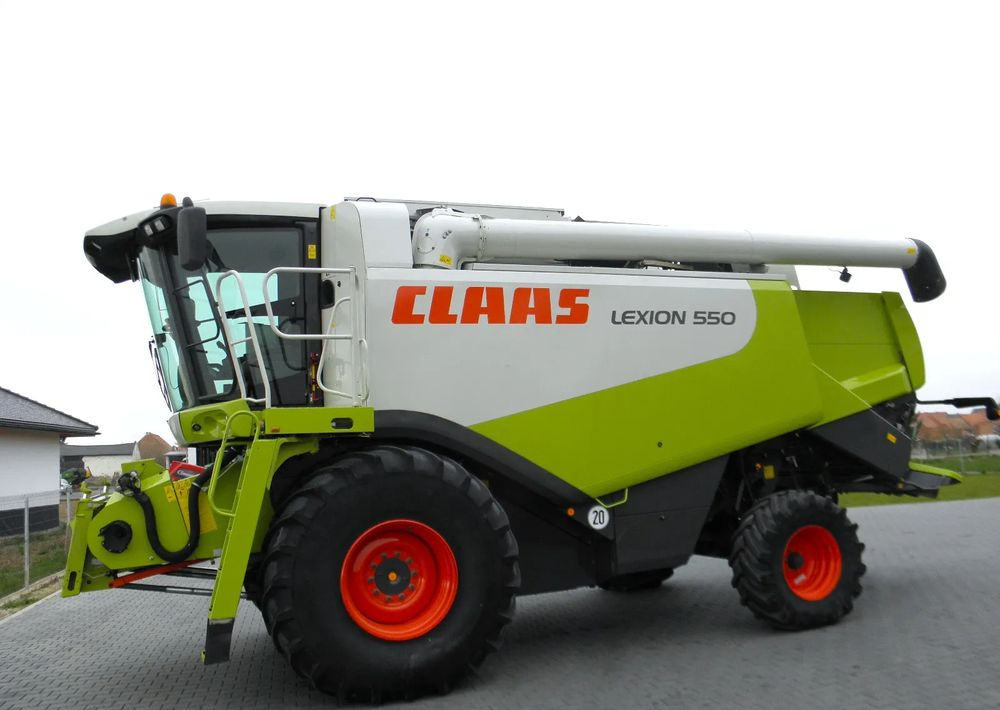 Claas Lexion 550 2008 Rok, Nowsza Wersja, Nie Malowany, Stan Idealny - 联合收割机:图3 Claas Lexion 550 2008 Rok, Nowsza Wersja, Nie Malowany, Stan Idealny - 联合收割机:图3