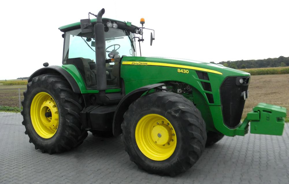 John Deere 8430 2008 Rok, Nie Malowany, Stan Bardzo Dobry - 拖拉机:图2 John Deere 8430 2008 Rok, Nie Malowany, Stan Bardzo Dobry - 拖拉机:图2