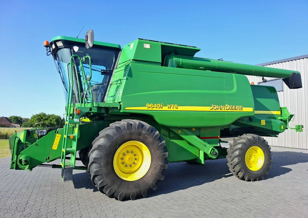 John Deere WTS 9640i 2005 Rok, heder 6,1m, Stol do rzepaku, Nie Malowany, Stan Bardzo Dobry - 联合收割机:图3 John Deere WTS 9640i 2005 Rok, heder 6,1m, Stol do rzepaku, Nie Malowany, Stan Bardzo Dobry - 联合收割机:图3
