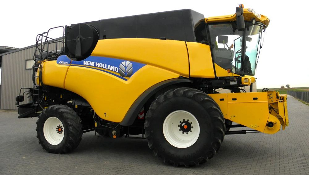 New Holland CR9080 2013 Rok , heder Varifeed 9,15m, Nowsza Wersja, Nie Malowany, Stan Idealny - 联合收割机:图4 New Holland CR9080 2013 Rok , heder Varifeed 9,15m, Nowsza Wersja, Nie Malowany, Stan Idealny - 联合收割机:图4