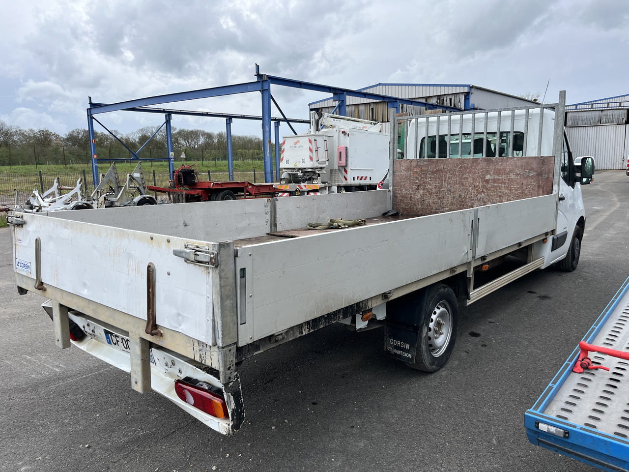 Opel Movano 2L3 dci 125 master - 平板货车:图4 Opel Movano 2L3 dci 125 master - 平板货车:图4