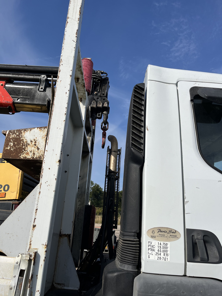 RENAULT Kerax 370dci 4x4 plateau grue Palfinger pk29002 - 栏板式/ 平板卡车, 起重车:图4 RENAULT Kerax 370dci 4x4 plateau grue Palfinger pk29002 - 栏板式/ 平板卡车, 起重车:图4
