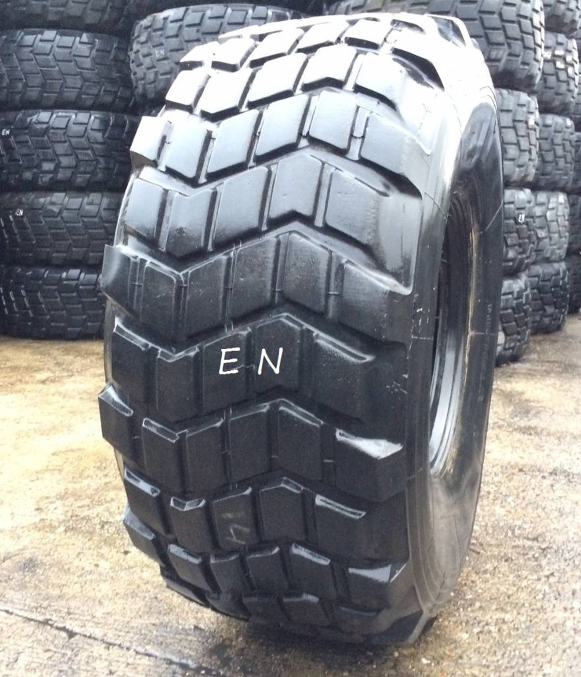 Michelin 525/65R20.5 XS - USED EN 80% - 轮胎 适用于 农业机械:图1 Michelin 525/65R20.5 XS - USED EN 80% - 轮胎 适用于 农业机械:图1