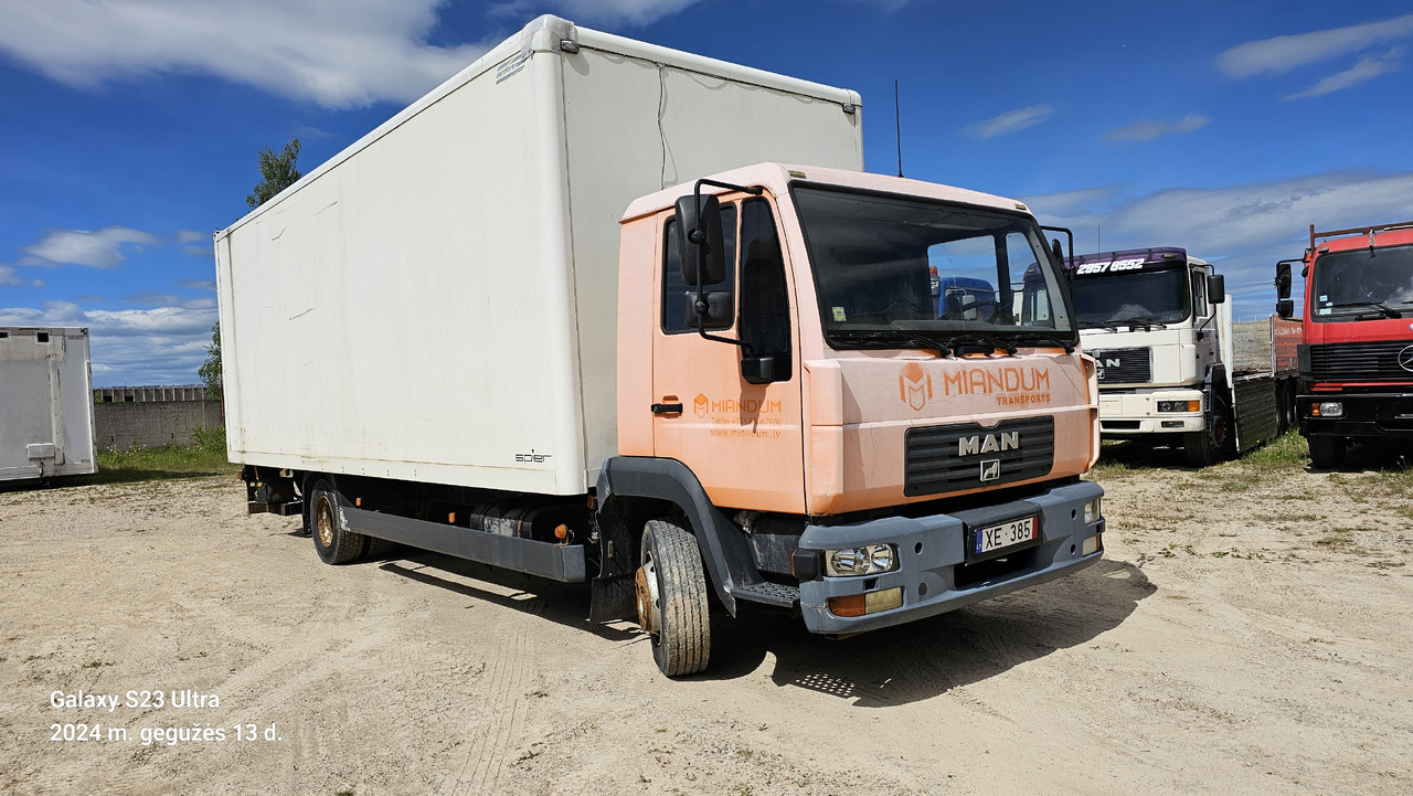 MAN 12.220 - 等温卡车:图2 MAN 12.220 - 等温卡车:图2