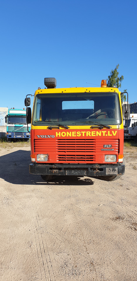 VOLVO FL 7 - 翻斗车:图4 VOLVO FL 7 - 翻斗车:图4