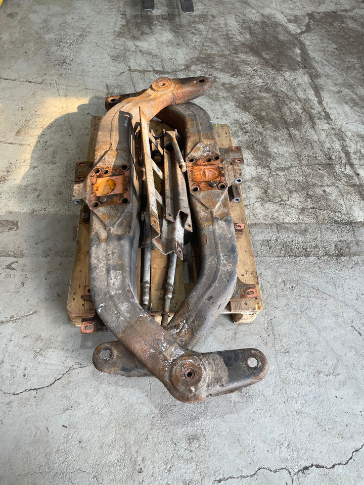 Mercedes-Benz Achsträger Hinterachse Citaro LE Setra A6283200075 A6293203675 - 后轴 适用于 巴士:图2 Mercedes-Benz Achsträger Hinterachse Citaro LE Setra A6283200075 A6293203675 - 后轴 适用于 巴士:图2