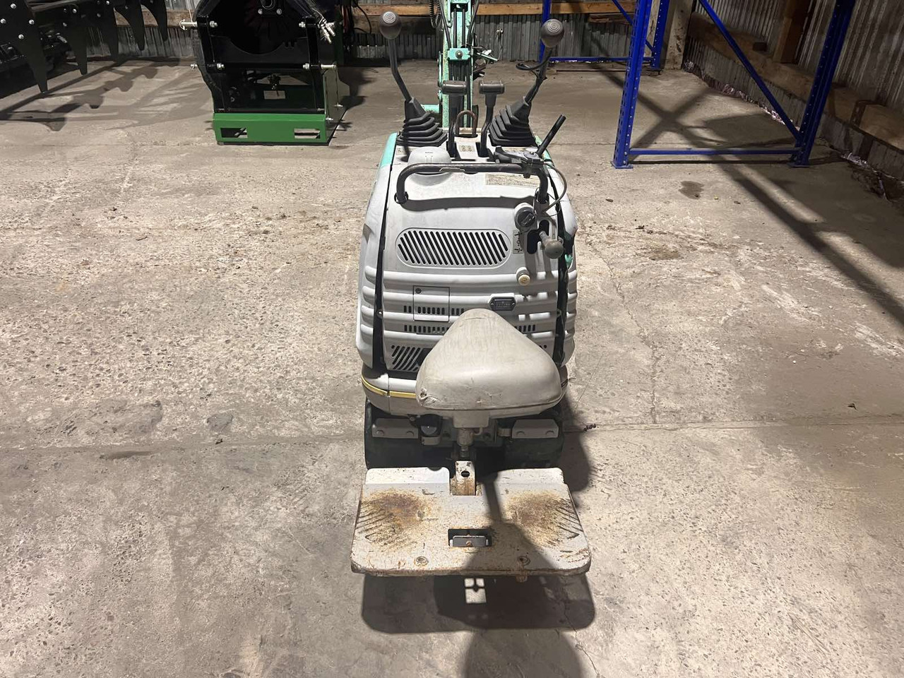 KOBELCO SS1 - 小型挖掘机:图5 KOBELCO SS1 - 小型挖掘机:图5