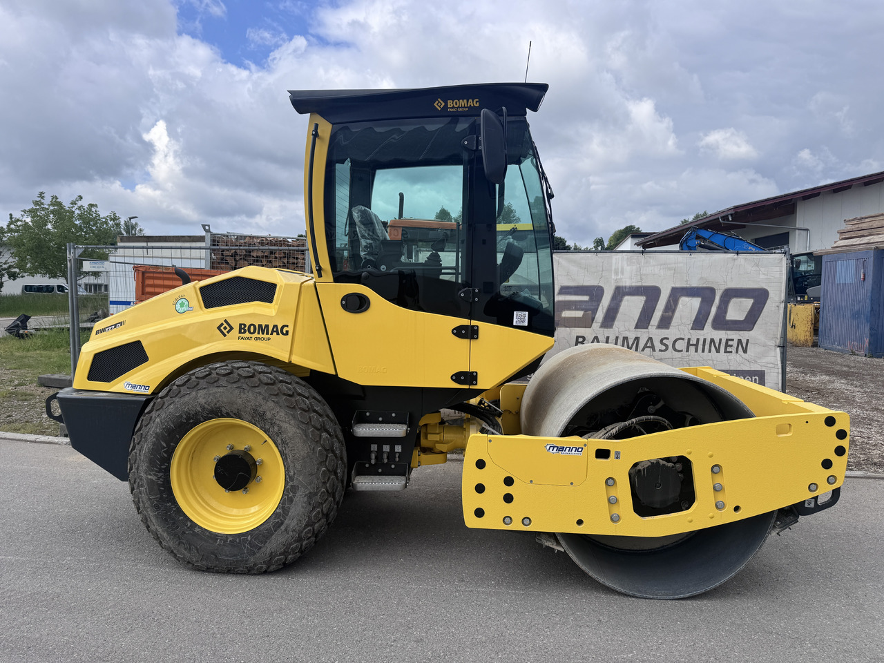 BOMAG BW 177 D-5 - 压实机:图1 BOMAG BW 177 D-5 - 压实机:图1