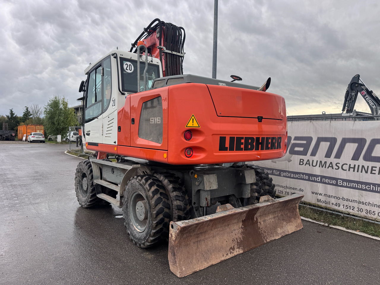 LIEBHERR A 916 Litronic - 轮式挖掘机:图4 LIEBHERR A 916 Litronic - 轮式挖掘机:图4