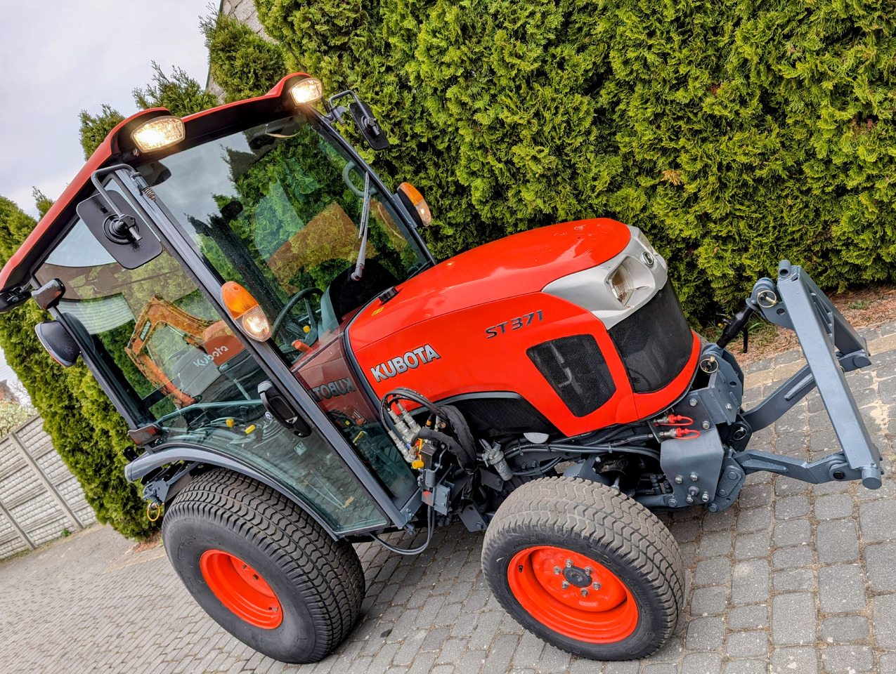 Kubota ST371 - 农业机械:图4 Kubota ST371 - 农业机械:图4