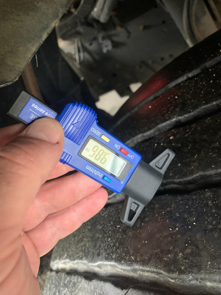 牵引车 DAF XF480FT Push Floor Hydraulics：图23